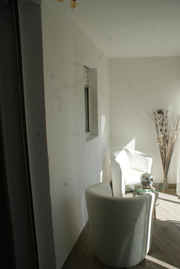 Apartament Loft Ravissant Avec Piscine Cagnes-sur-Mer Zewnętrze zdjęcie