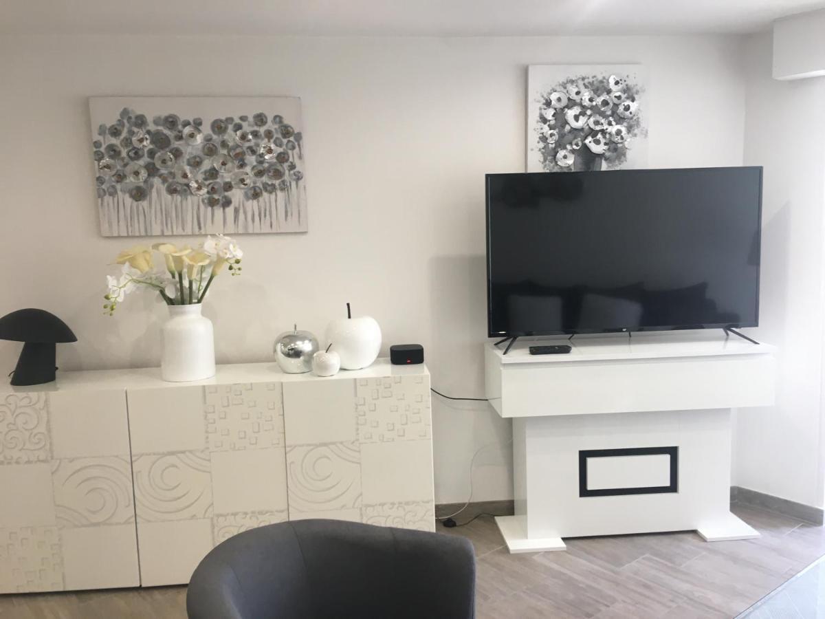Apartament Loft Ravissant Avec Piscine Cagnes-sur-Mer Zewnętrze zdjęcie