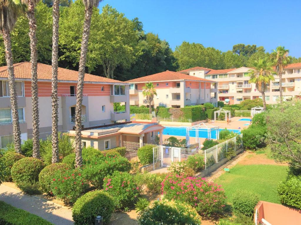 Apartament Loft Ravissant Avec Piscine Cagnes-sur-Mer Zewnętrze zdjęcie